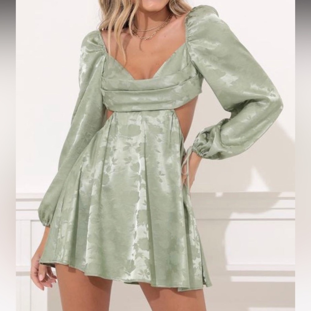 Green Long Sleeve Dress